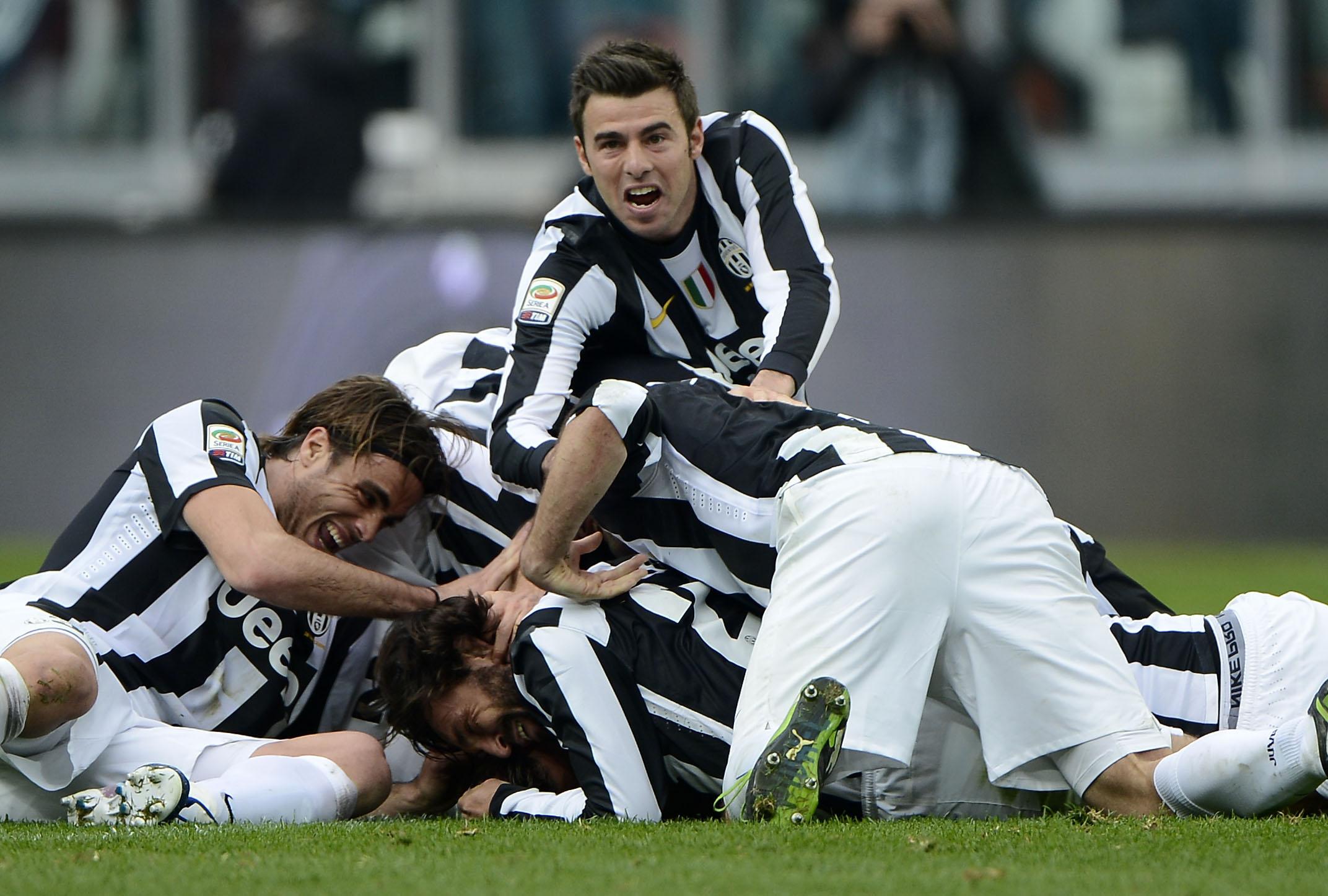 juventus esultanza ammucchiata ifa