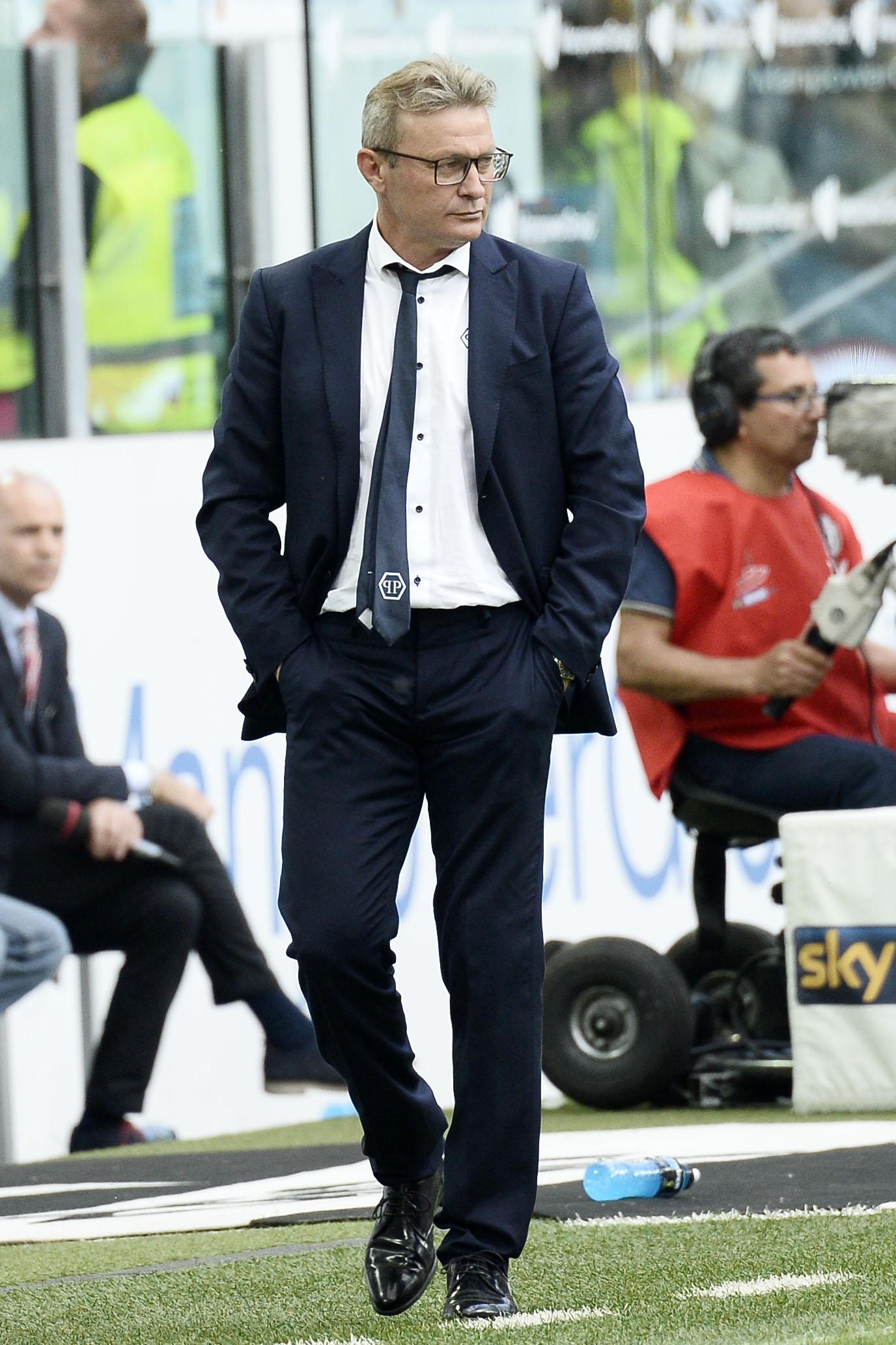 Pulga: «Un attaccante per il Cagliari? Prenderei ad occhi chiusi Mbakogu del Carpi» 26 pulga cagliari maggio 2014 ifa