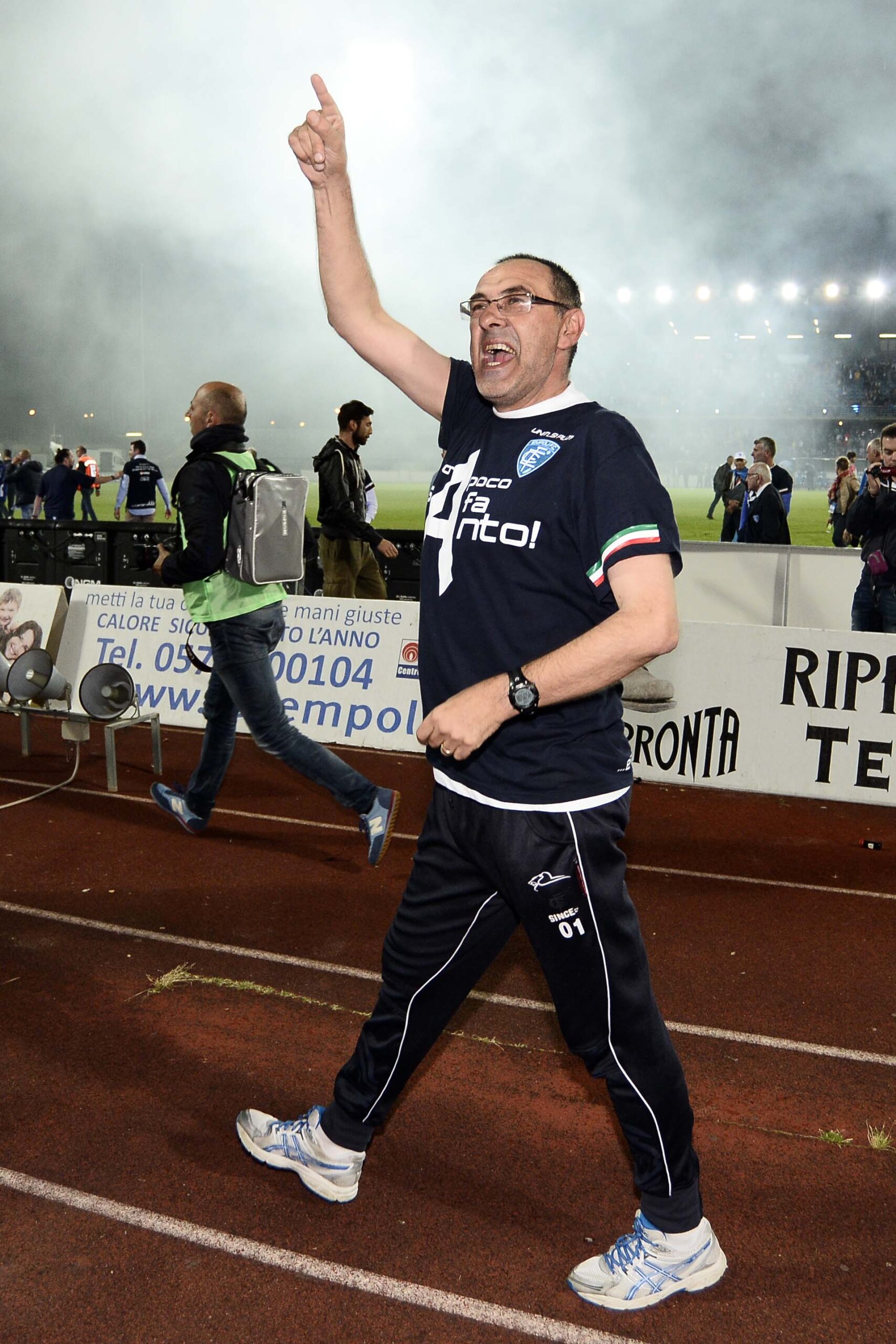 Sarri avverte il suo Empoli: «Cagliari? Affrontiamo un avversario molto pericoloso» 26 sarri empoli giugno 2014 ifa scaled